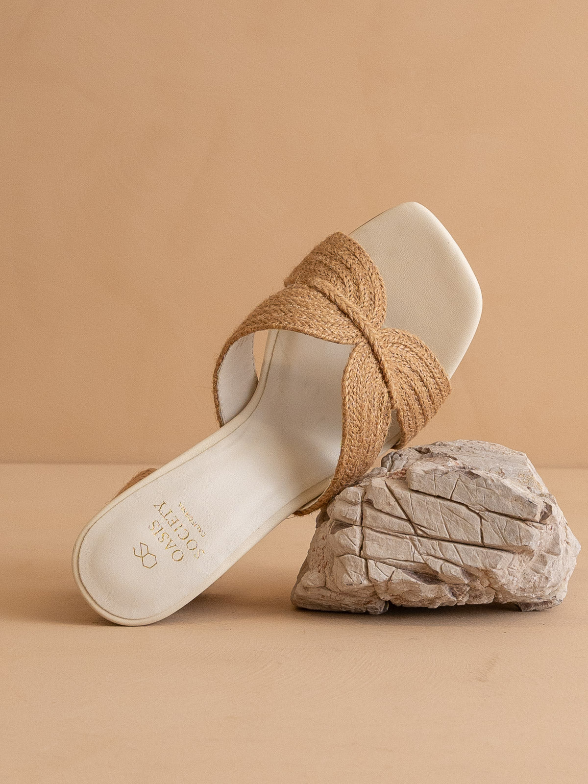 The Santiago Toffee | Raffia Heel