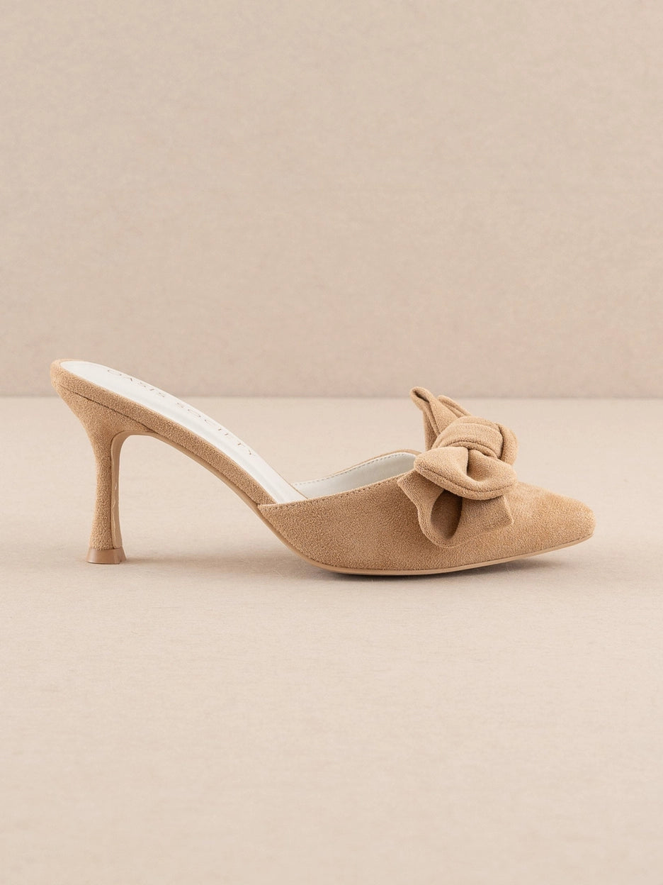 The Jane Sand Pointed Toe Bow Accent Kitten Heel