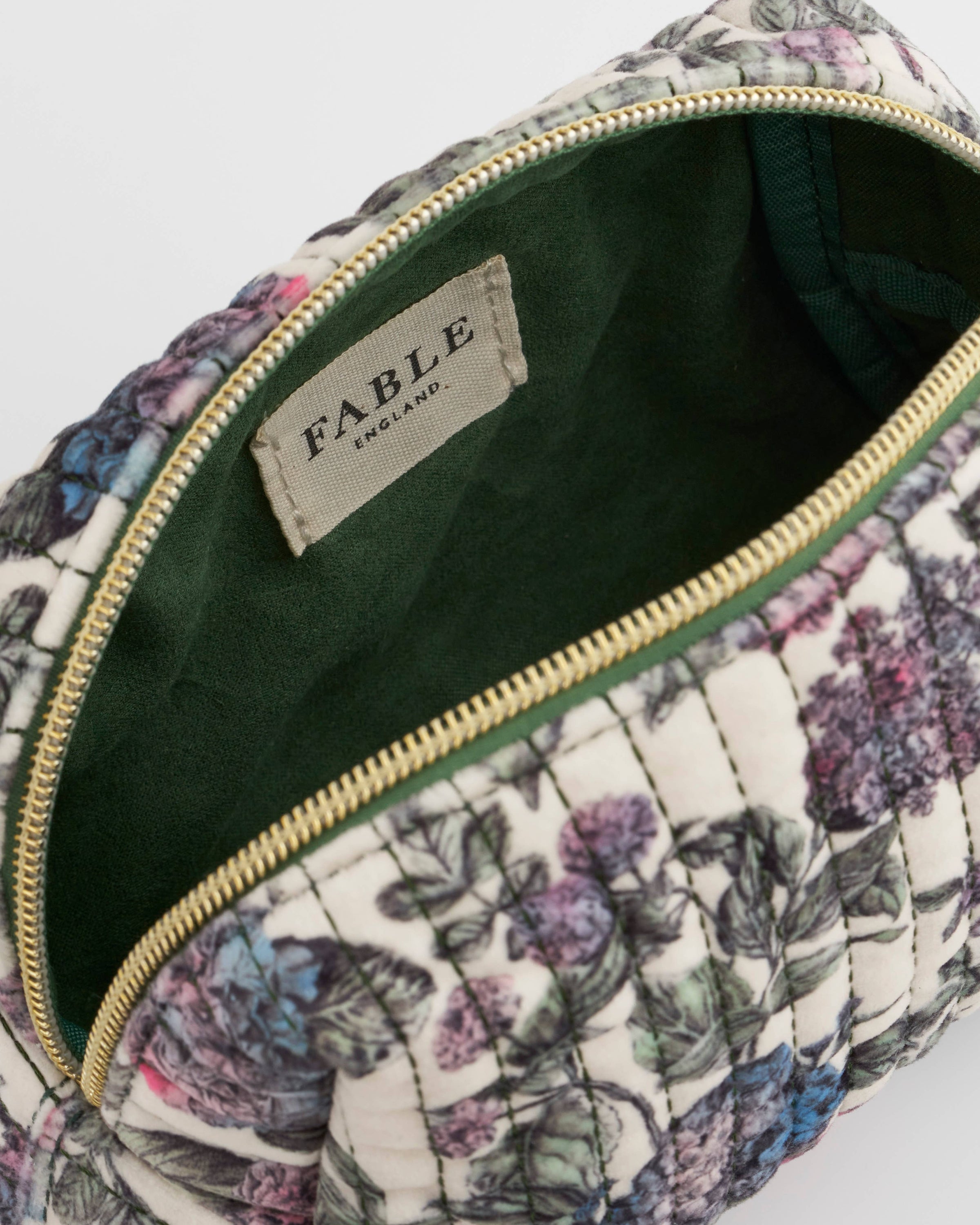 FABLE Hydrangea Small Quilted Make Up Bag