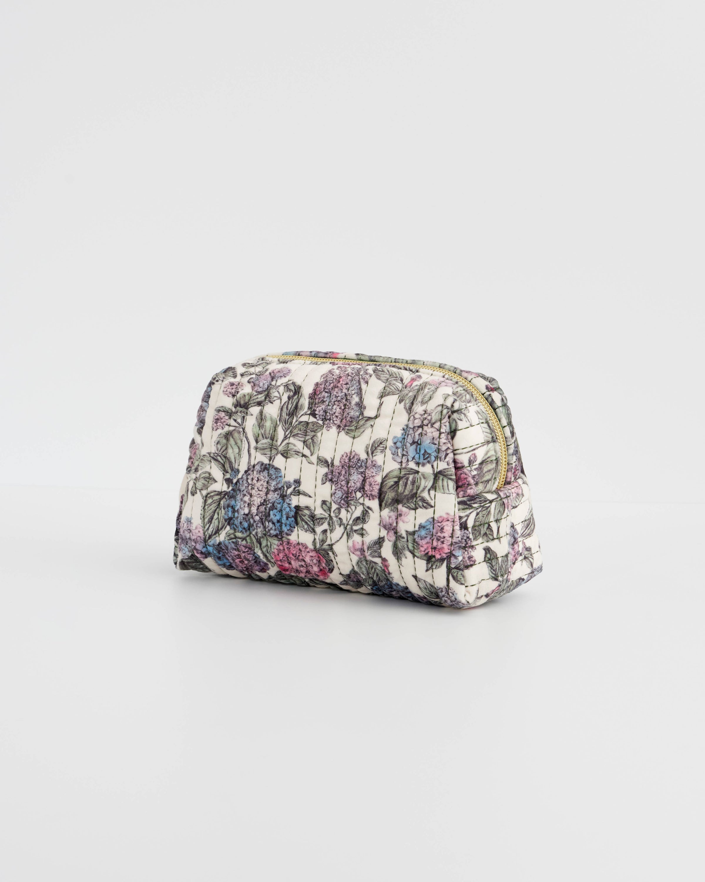 FABLE Hydrangea Small Quilted Make Up Bag