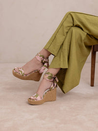The Oceana | Rose Garden Gingham Wrap Wedge