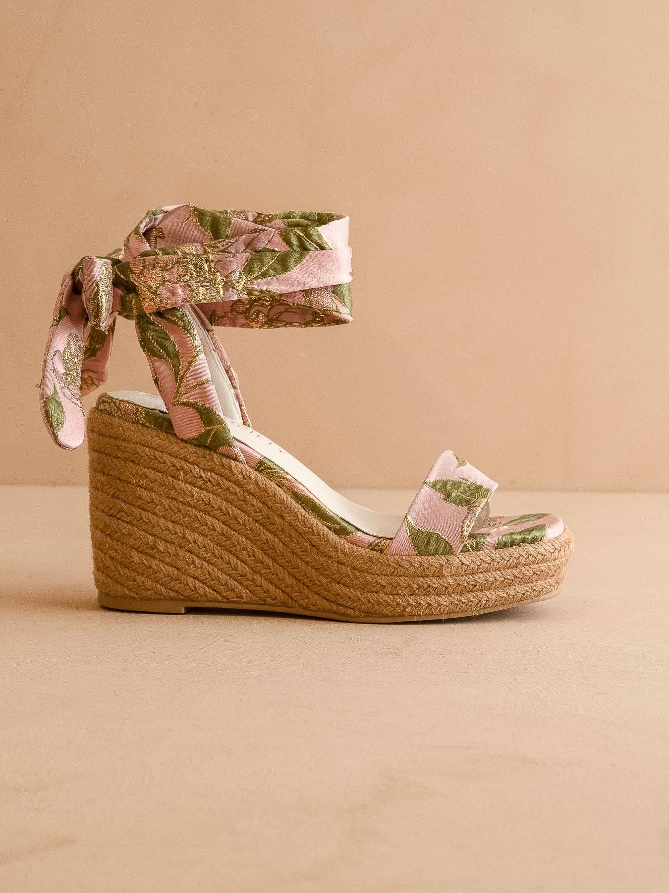 The Oceana | Rose Garden Gingham Wrap Wedge