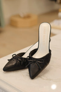 The Maven | Black Pointed Kitten Heel with Bow