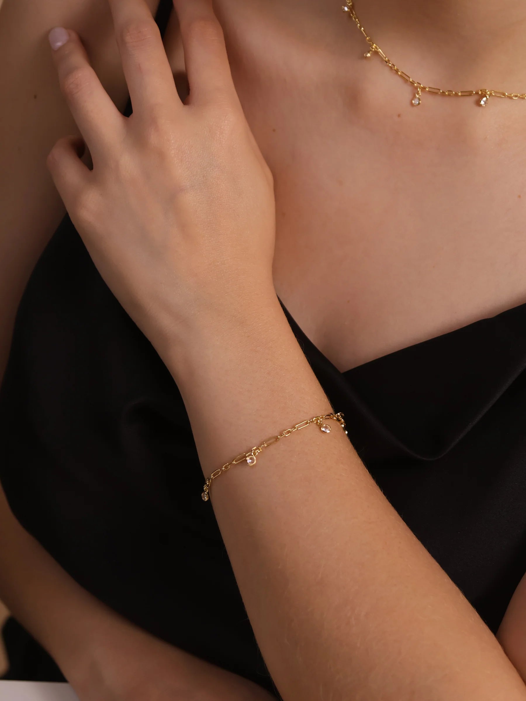 18k Gold Filled Paperclip Chain With Bezel Bracelet