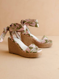 The Oceana | Rose Garden Gingham Wrap Wedge