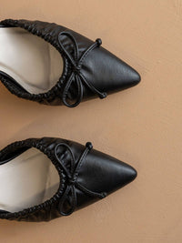 The Maven | Black Pointed Kitten Heel with Bow