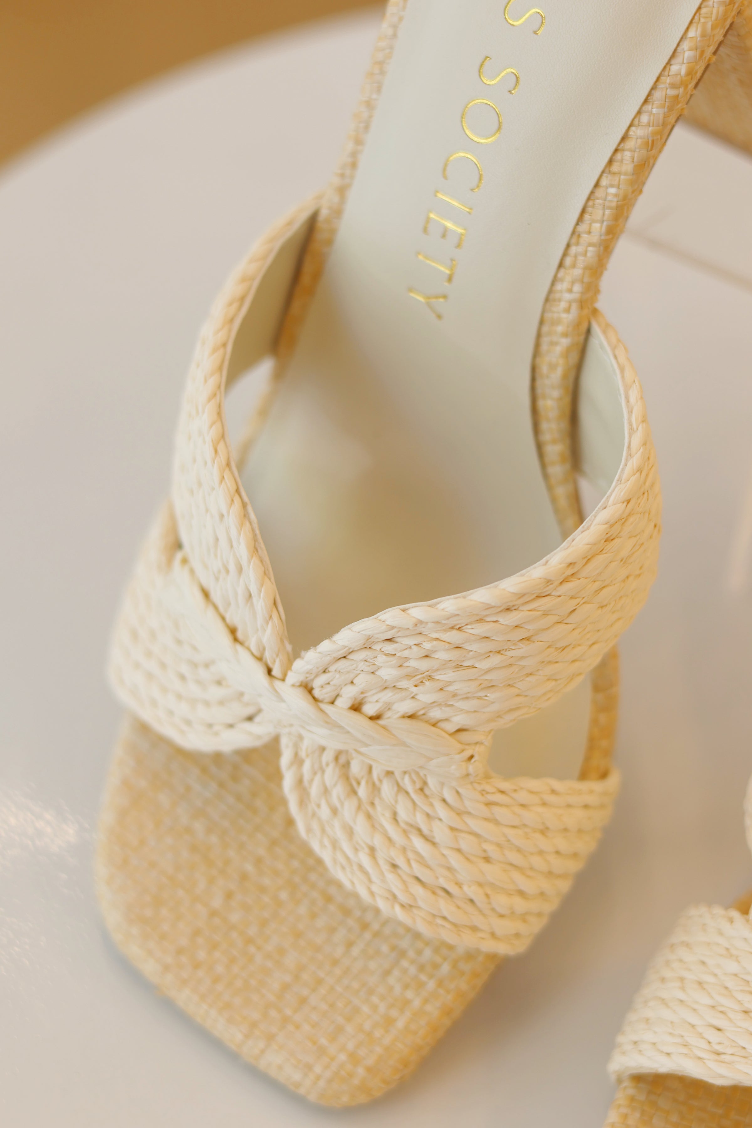 Santiago Raffia Heel